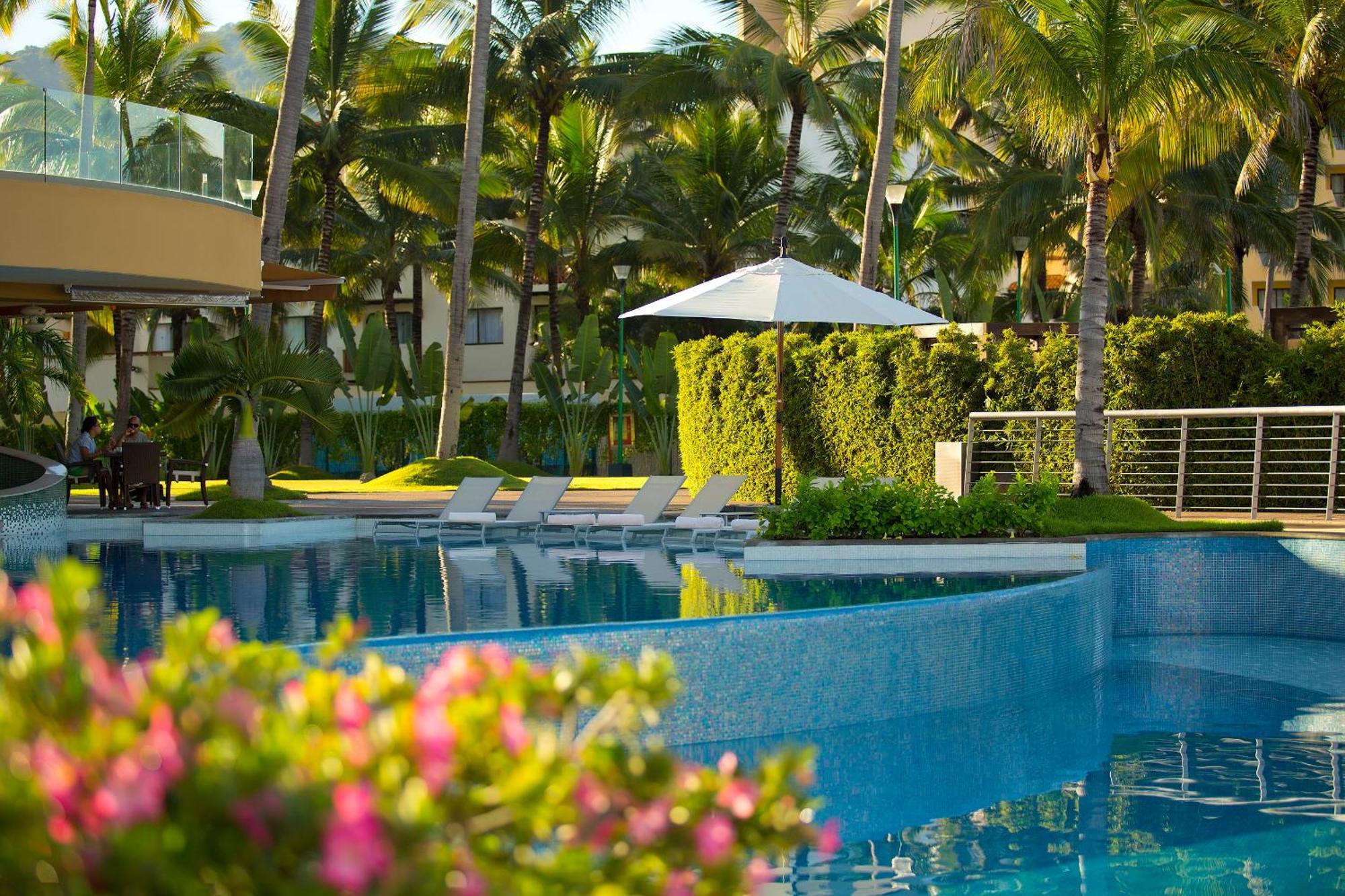 Sunset Plaza Beach Resort Puerto Vallarta All Inclusive Ngoại thất bức ảnh