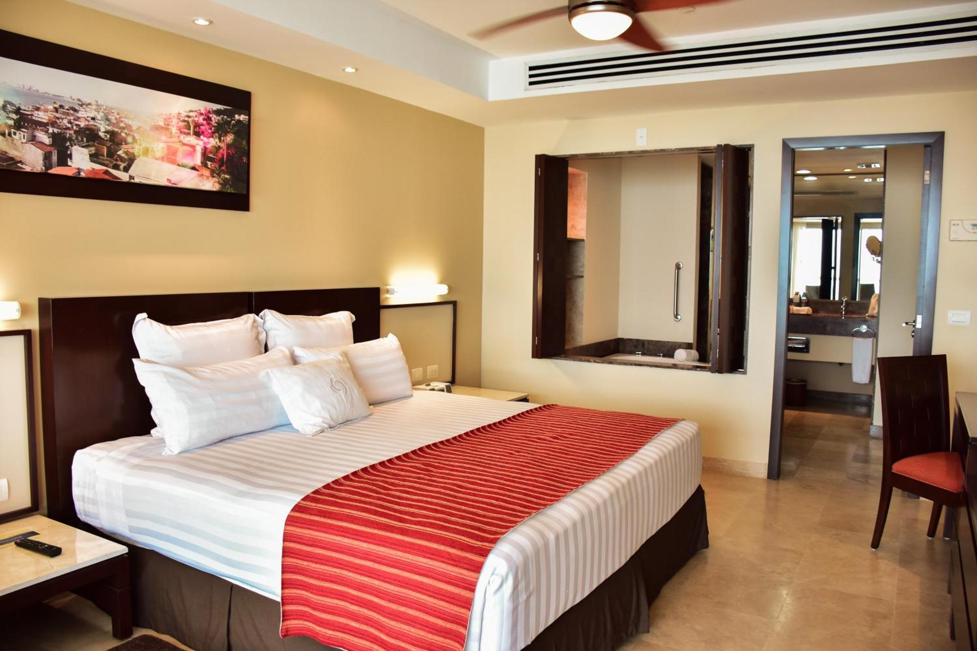 Sunset Plaza Beach Resort Puerto Vallarta All Inclusive Ngoại thất bức ảnh