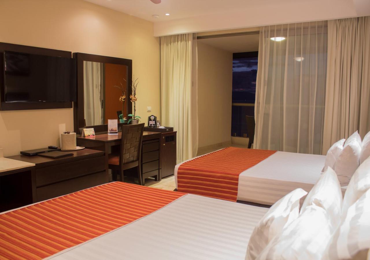 Sunset Plaza Beach Resort Puerto Vallarta All Inclusive Ngoại thất bức ảnh